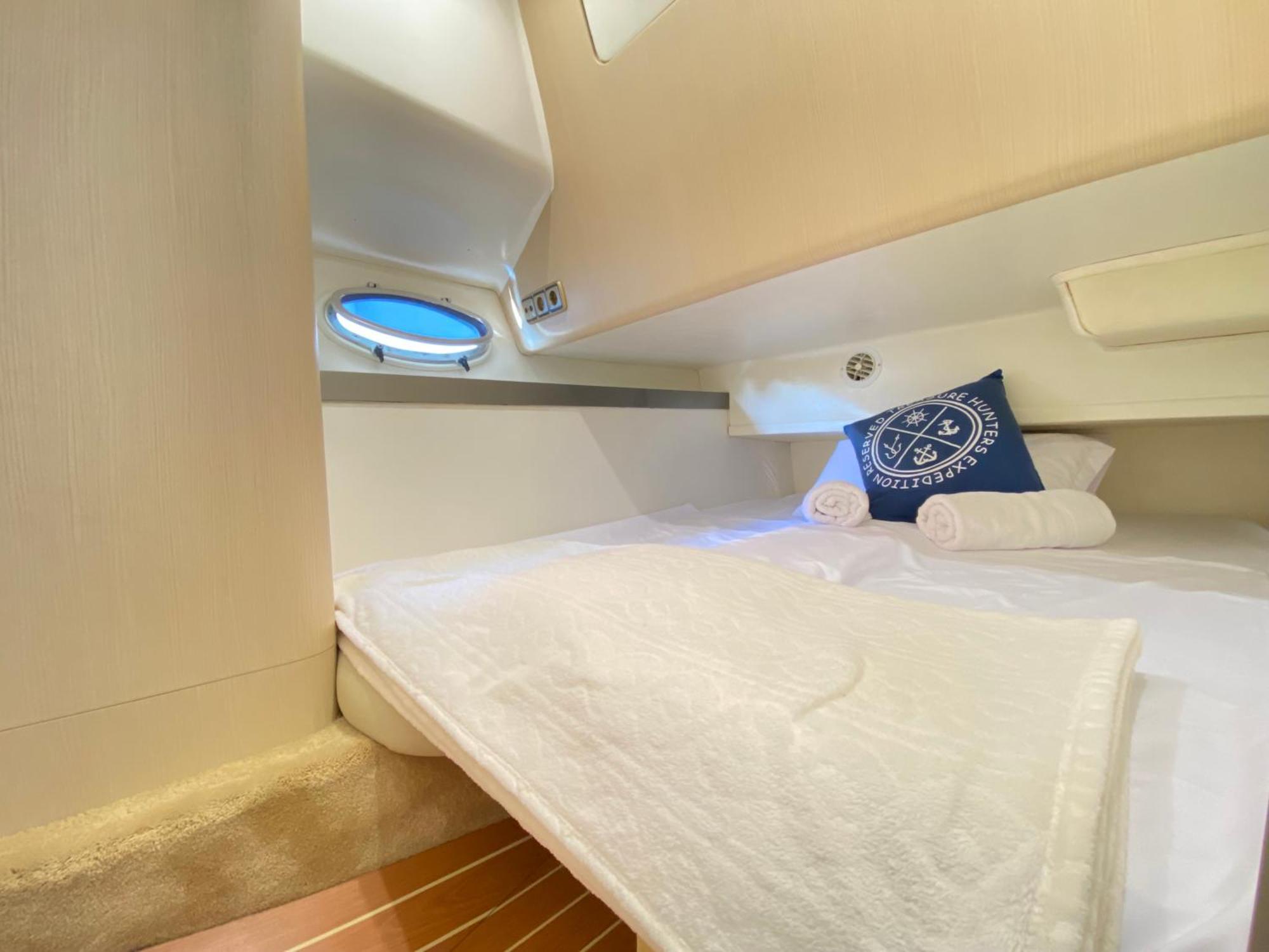 Отель The Valencia Yacht Experience Экстерьер фото