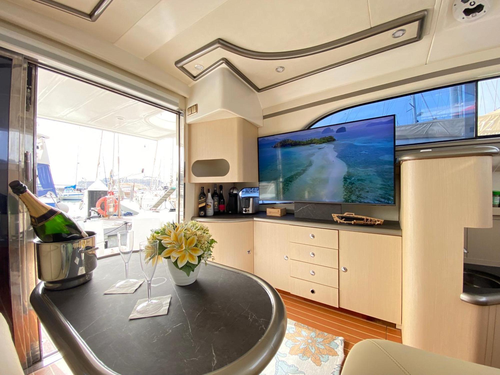 Отель The Valencia Yacht Experience Экстерьер фото
